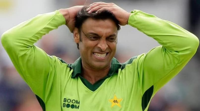 Fastest Balls In Cricket History, unique cricket records, fastest balls in international cricket, hoaib Akhtar, Shaun Tait, Brett Lee, Jeff Thomson, Mitchell Starc, Shoiab Akhtar was the first bowler to break the 100 mph, fastest balls in cricket, who is the fastest bowler in the world, fastest balls in cricket history, क्रिकेट इतिहास की सबसे तेज गेंद, सबसे तेज गेंद फेंकने वाले गेंदबाज 