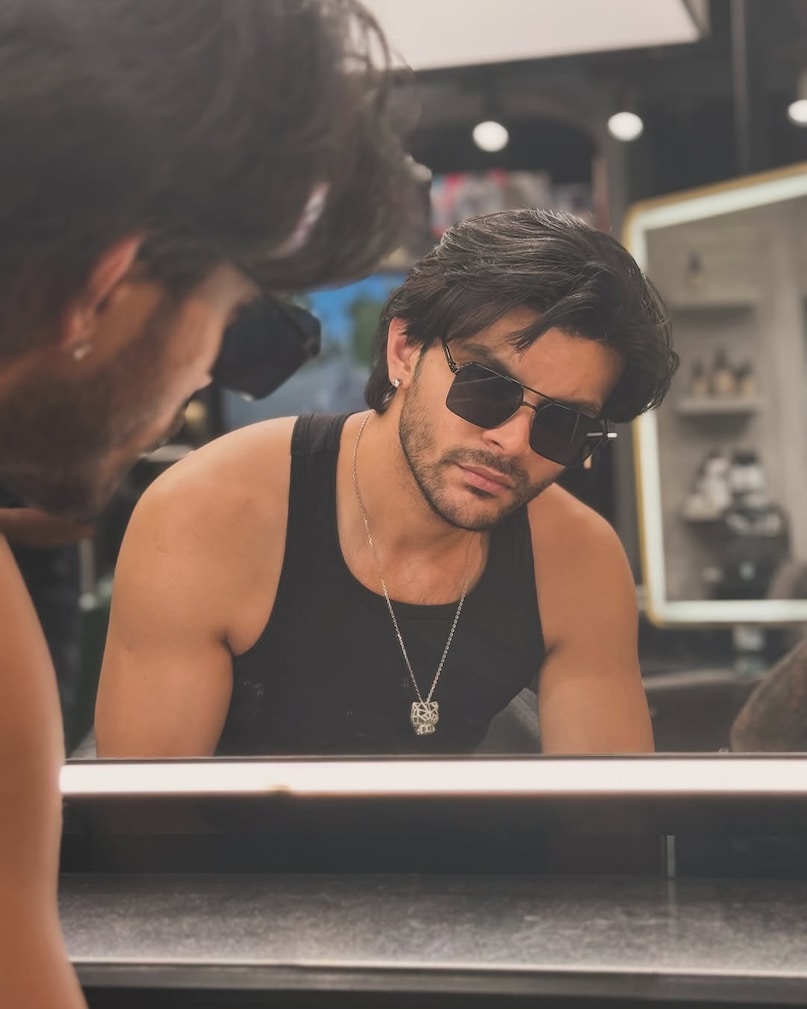 Tara Sutaria, Tara Sutaria boyfriend, Tara Sutaria veer pahadiya, veer pahadiya Tara Sutaria, veer pahadia girlfriend, AP Dhillon, Thodi Si Daaru, Shreya Ghoshal, Veer Pahariya, aadar jain and tara, Veer Pahariya and Tara Sutaria love story