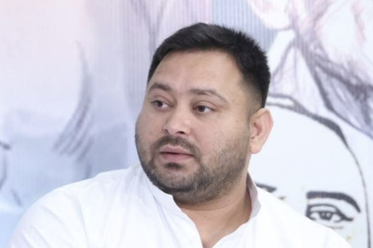 सच आएगा सामने! तेजस्वी यादव के EPIC नंबर पर बवाल, चुनाव आयोग ने मांगा डिटेल
