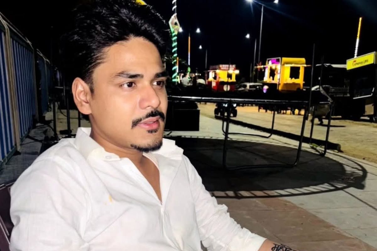 पिता की मौत का ऐसा सदमा, बेटे ने गंगा में लगा दी छलांग, पटना में तलाश जारी