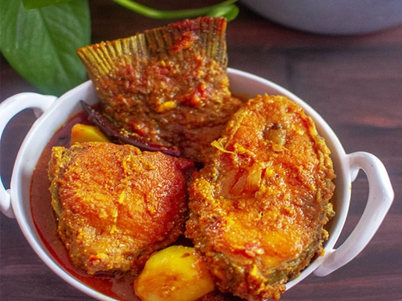 কিছু অন্যান্য কিছু মাছ, যার অত্যন্ত ভাল পুষ্টিগুণ থাকা সত্ত্বেও, আমরা বেশিরভাগ সময়ই এড়িয়ে যাই। বিশেষ করে সামুদ্রিক কিছু মাছ বিশেষ গন্ধ ও স্বাদের জন্য অনেকেই পছন্দ করেন না।