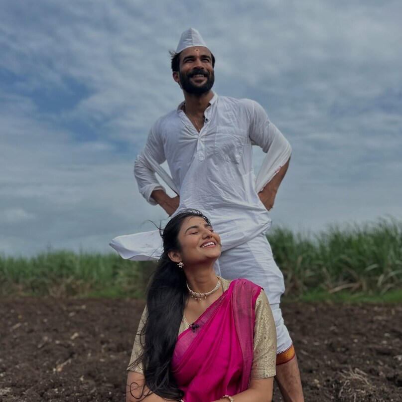 Dusarikade, Pooja Birarihi is a famous actress. Ti Sadhya Star Flow Vahinivarl 'Yed Lagalam Premachan' or Maliket Manjirichi lead role.