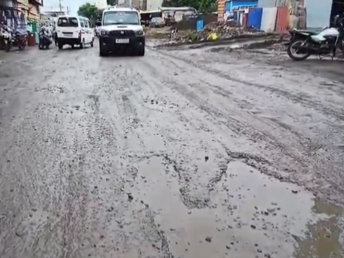 hindi.news18.comallstory-sitemap-data.xml