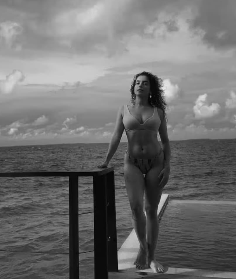 Sanya Malhotra, sanya malhotra bikini photos, sanya malhotra bold pics, sanya malhotra bikini photos viral, aamir khan dangal movie, सान्या मल्होत्रा, सान्या मल्होत्रा बिकिनी फोटोज, सान्या मल्होत्रा बोल्ड तस्वीरें, सान्या मल्होत्रा फिल्म दंगल 