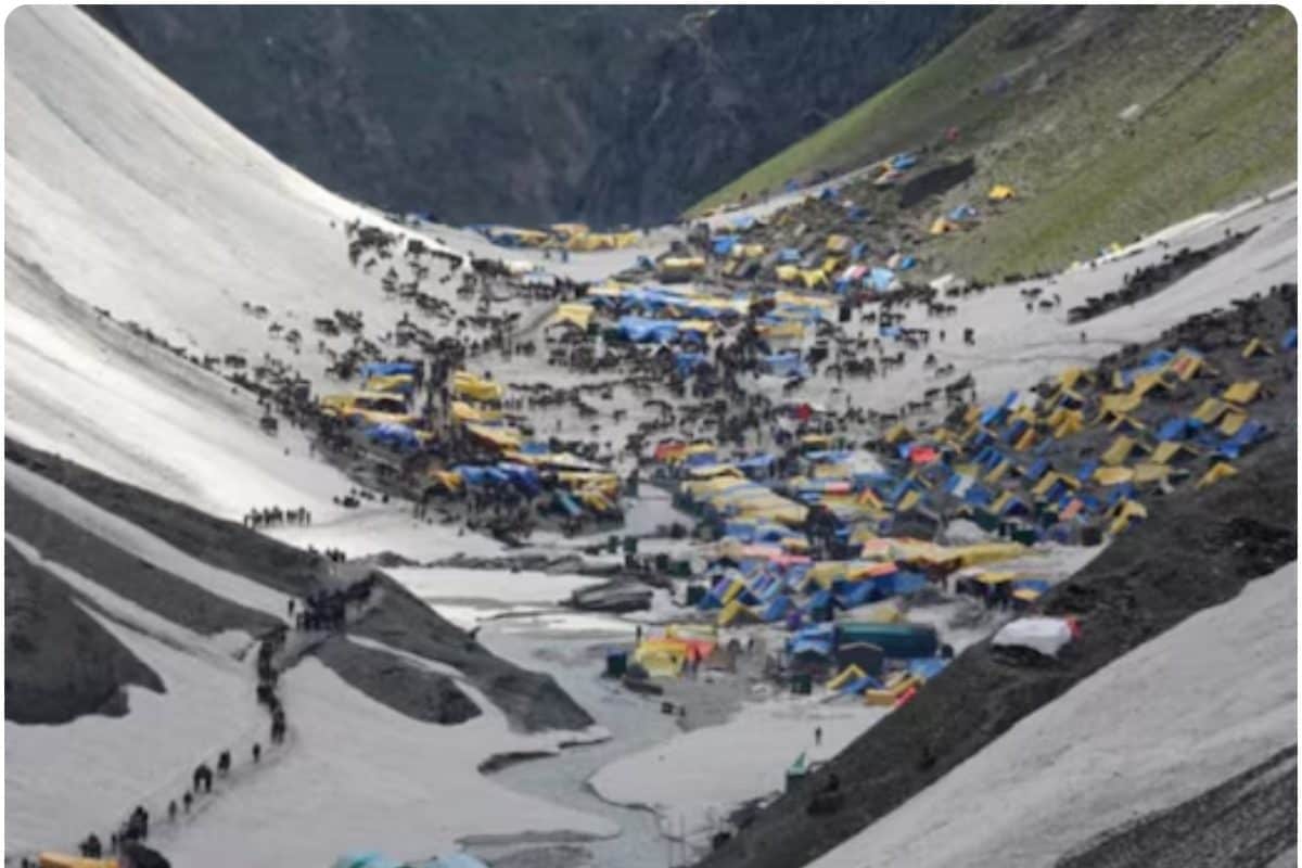 अमरनाथ यात्रा खत्म 4 लाख से ज्यादा श्रद्धालुओं ने किए बाबा बर्फानी के दर्शन