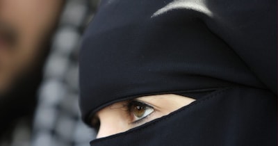 मुरादाबाद में 5 मुस्लिम लड़कियों पर एफआईआर दर्ज