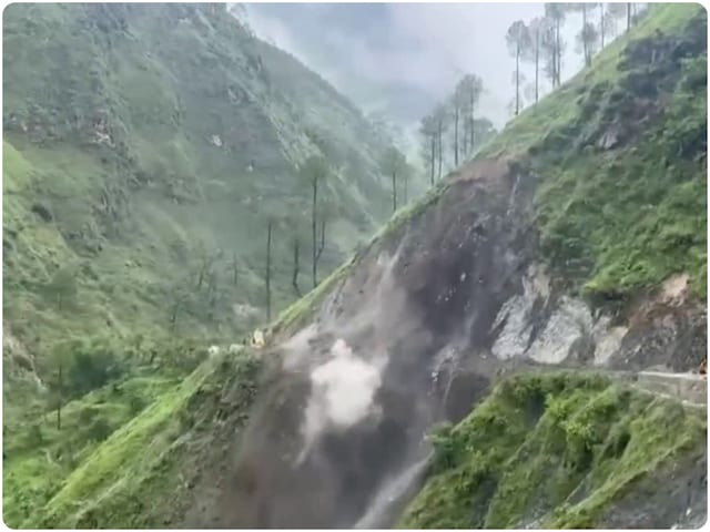 घरों में दरारें, सूखते झरने... क्यों आपदाओं को न्योता दे रहा UK का बागेश्वर? घरों में दरारें, सूखते झरने... क्यों आपदाओं को न्योता दे रहा UK का बागेश्वर?
