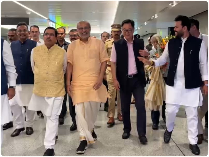 CP Radhakrishnan News, PM Modi Meet CP Radhakrishnan, CP Radhakrishnan latest News, CP Radhakrishnan Today news, CP Radhakrishnan Meet PM Modi, CP Radhakrishnan PM Modi, Vice President Candidate CP Radhakrishnan, PM Modi CP Radhakrishnan, सीपी राधाकृष्णन समाचार, सीपी राधाकृष्णन लेटेस्ट न्यूज, सीपी राधाकृष्णन आज समाचार, सीपी राधाकृष्णन ने पीएम मोदी से मुलाकात की, सीपी राधाकृष्णन पीएम मोदी, उपराष्ट्रपति पद के उम्मीदवार सीपी राधाकृष्णन, पीएम मोदी सीपी राधाकृष्णन