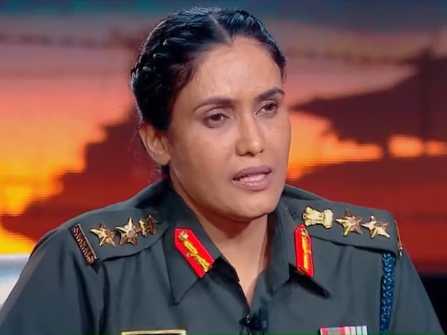 I will return to the tricolor! Colonel Sophia told her mother before going on mission