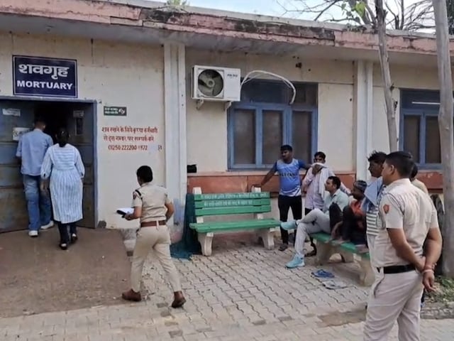 स्कूल में लंच करने के बाद जैसे ही उठी 9वीं छात्रा...पड़ गया दिल का दौरा, मौत