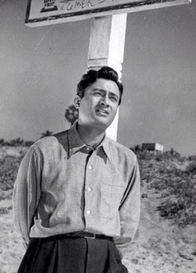 Dev Anand Biography, Dev anand kalpana kartik, Who was Dev Anand wife, Dev Anand wife, kalpana kartik mona singha, dev anand wife kalpana kartik, love Story of Dev Anand and Kalpana Kartik, देव आनंद की बायोग्राफी, देव आनंद कल्पना कार्तिक, देव आनंद की पत्नी कौन थी, देव आनंद की पत्नी, कल्पना कार्तिक मोना सिंघा, देव आनंद की पत्नी कल्पना कार्तिक, देव आनंद और कल्पना कार्तिक की प्रेम कहानी