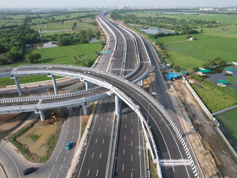 द्वारका एक्सप्रेसवे एनसीआर का सबसे संभावनाशील कॉरिडोर बन गया है.