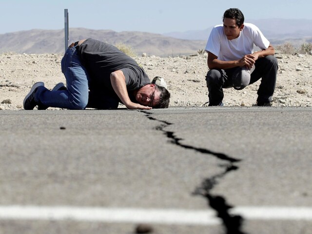 भारत में सुबह-सुबह कांप उठी धरती, पश्चिम बंगाल में जोरदार भूकंप से सहमे लोग