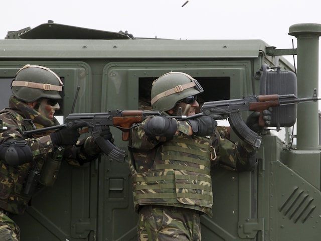 Attack on US Army Base, 5 soldiers injured, army not safe on their own land Attack on US Army Base, 5 soldiers injured, army not safe on their own land