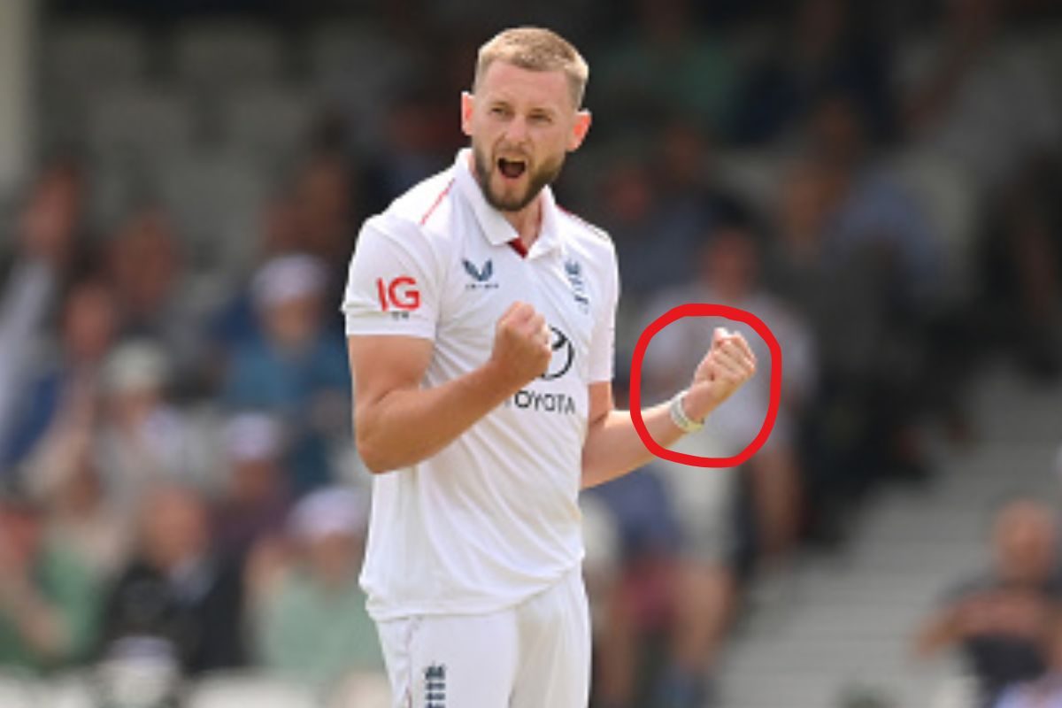 IND vs ENG: वाइड हैंडबैंड पहनकर क्यों उतरी इंग्लैंड की टीम? क्या था कारण