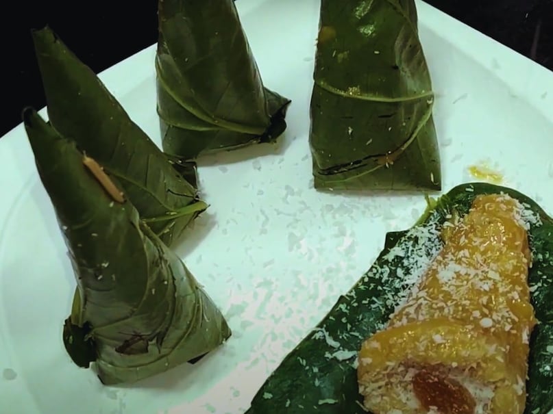 Roast mawa and coconut together in a kadhai Roast mawa and coconut together in a kadhai