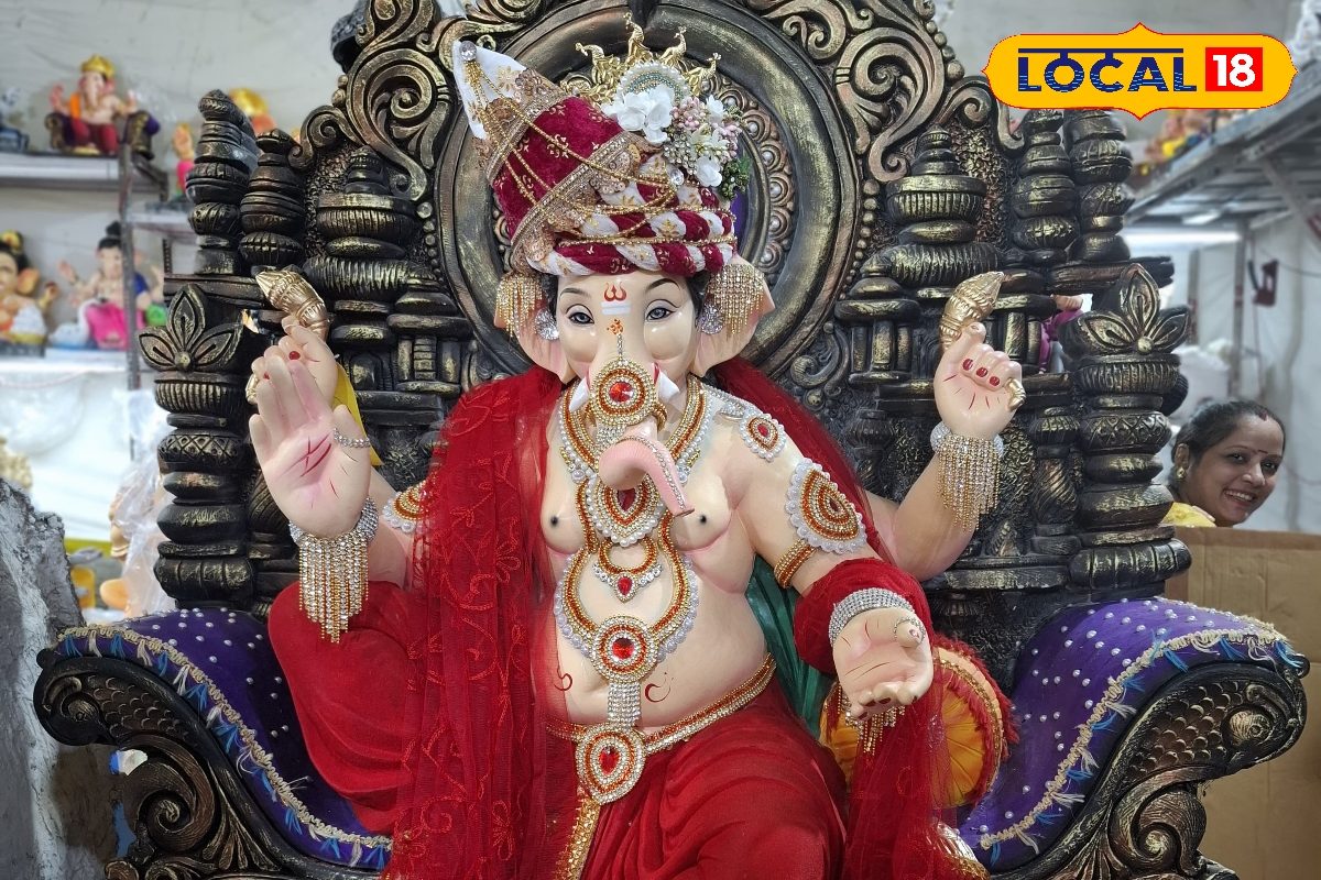 बिहार में पहली बार मुंबई जैसे बप्पा!10 दिनों के महोत्सव में 856 पकवानों का भोग