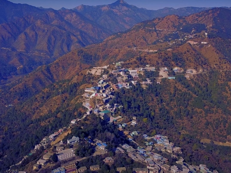Perfect Spot for Camping and Trekking Perfect Spot for Camping and Trekking