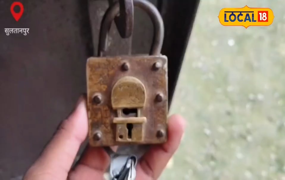 बारिश में ताला हो गया है जाम? सरसों का तेल भूल जाओ! अपनाओ ये ट्रिक….