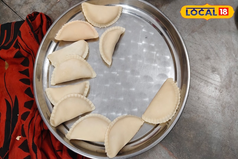 gujiya 