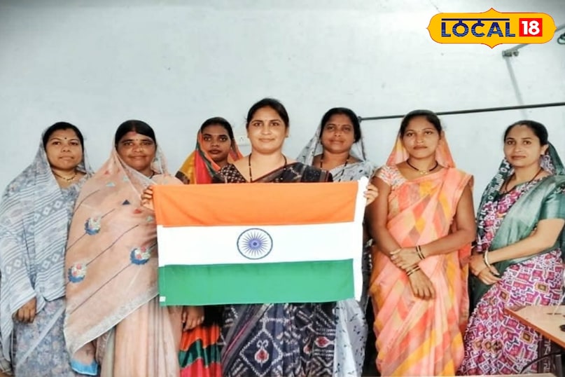 तिरंगा निर्माण