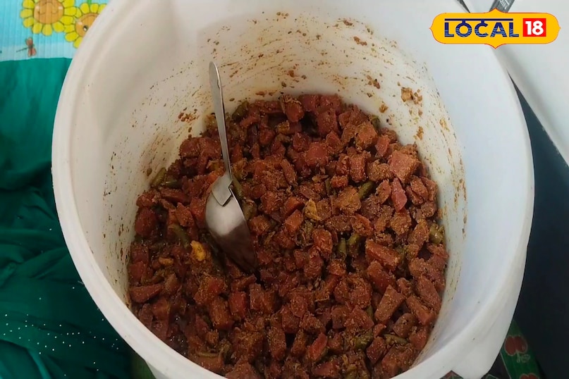 उत्तर प्रदेश, मेरठ, अचार, रेसिपी, स्वाद, खाना, नानी, दादी, टिप्स, फोटो गैलरी, लोकल -18,Uttar Pradesh, Meerut, Pickle, Recipe, Taste, Food, Nani, Grandma, Tips, Photo Gallery, Local -18