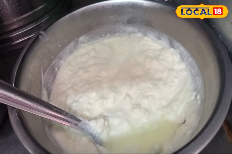 Making Lassi