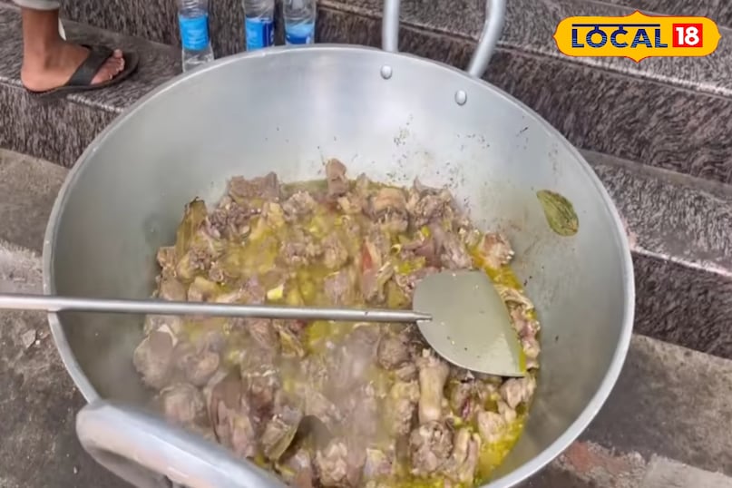 Garlic paste is not put in mutton athe Garlic paste is not put in mutton athe