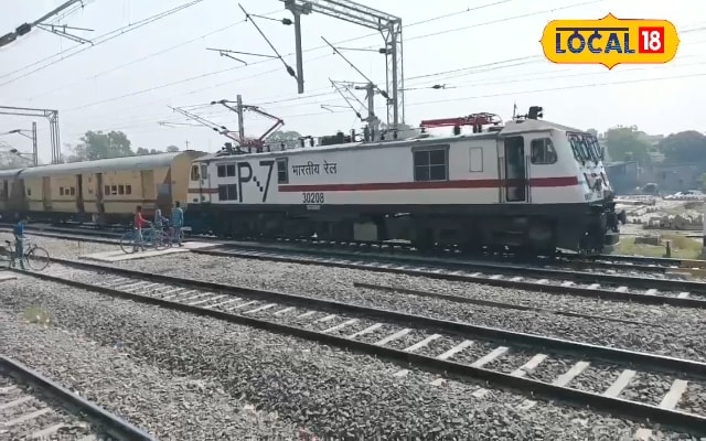 अब लहेरियासराय स्टेशन पर भी रुकेगी स्वतंत्रता सेनानी एक्सप्रेस