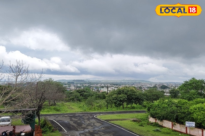 निम्न दाब की वजह से बारिश