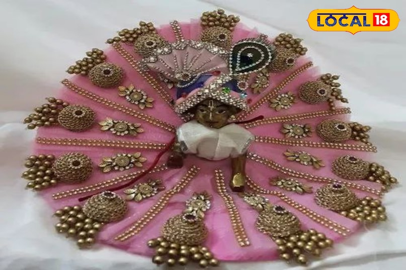 मथुरा न्यूज़, ताजा खबर, लड्डू गोपाल, वृंदावन न्यूज़, लड्डू गोपाल, श्रृंगार, टॉप खबर, यूपी की खबर, Mathura News, Latest News, Laddu Gopal, Vrindavan News, Laddu Gopal, Shringar, Top News, UP News, लड्डू गोपाल सेवा, Laddu Gopal Seva 