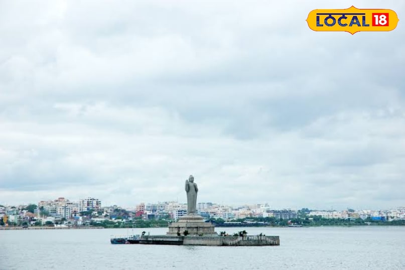Hussain Sagar Lake of Hyderabad is not limited to boating only. There are many unique experiences that can make your journey memorable. Here are 6 exciting activities to do near Hussain Sagar. Hussain Sagar Lake of Hyderabad is not limited to boating only. There are many unique experiences that can make your journey memorable. Here are 6 exciting activities to do near Hussain Sagar.