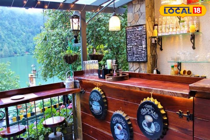 Cafe Lakeseide in Cafe Lakeseide in
