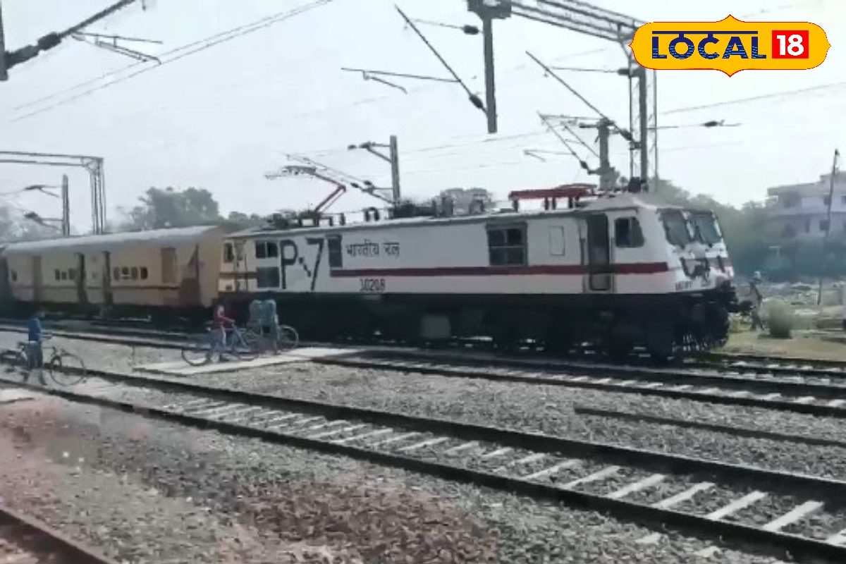 अब सरायमीर, सिसवा बाजार, दुरौंधा और मैरवा स्टेशन पर रुकेंगी ये बड़ी ट्रेनें