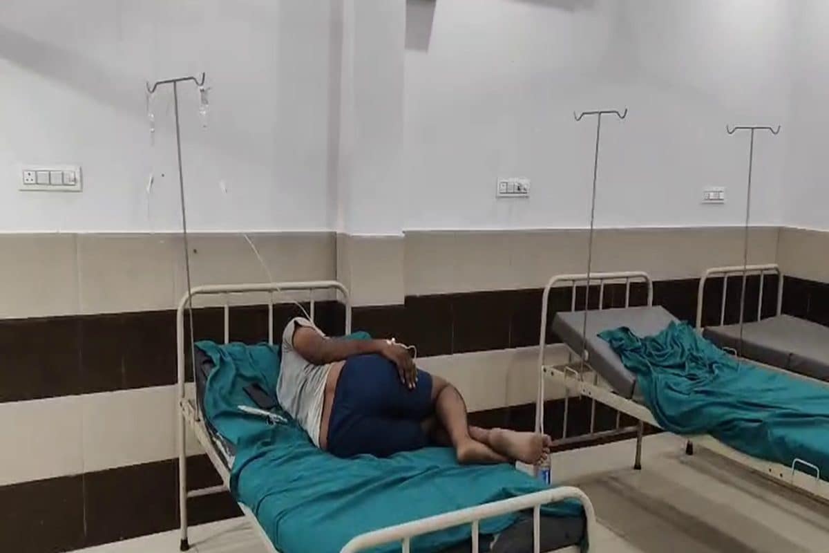 फर्जी डॉक्टर6 मरीज का इलाज बिना परमिशन चल रहे प्राइवेट अस्पताल पर रेड