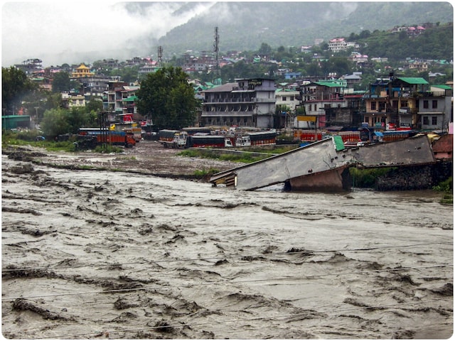 हिमाचल, जम्मू-कश्मीर, पंजाब और उत्तराखंड में बाढ़ से कितनी मची तबाही?