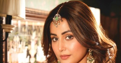 हिना खान एक कैंसर सर्वाइवर हैं.