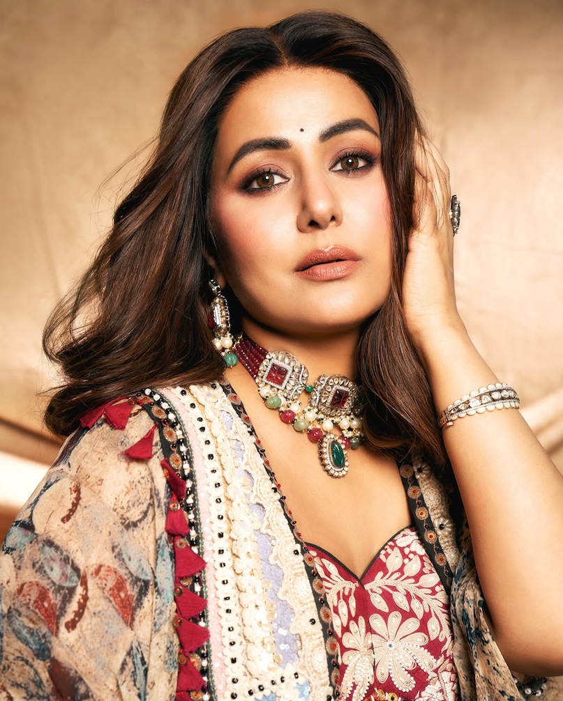 Hina Khan, Cancer, Hina Khan news, hina khan shows, Pati Pati Aur Panga, Yeh Rishta Kya Kehlata Hai, Kasautii Zindagii Kay 2, Fear Factor: Khatron Ke Khiladi 8, Bigg Boss 11, Hina Khan-Rocky Jaiswal, Debinna Bonnerjee-Gurmeet Choudhary, Rubina Dilaik-Abhinav Shukla, Avika Gor-Milind Chandwani, Swara Bhasker-Fahad Ahmad, Geeta Phogat-Pawan Kumar, Sudesh Lehri-Mamta Lehri