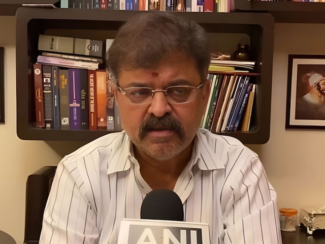 सनातन धर्म ने देश को बर्बाद किया... जितेंद्र आव्हाड के बिगड़े बोल, BJP आगबूबला सनातन धर्म ने देश को बर्बाद किया... जितेंद्र आव्हाड के बिगड़े बोल, BJP आगबूबला