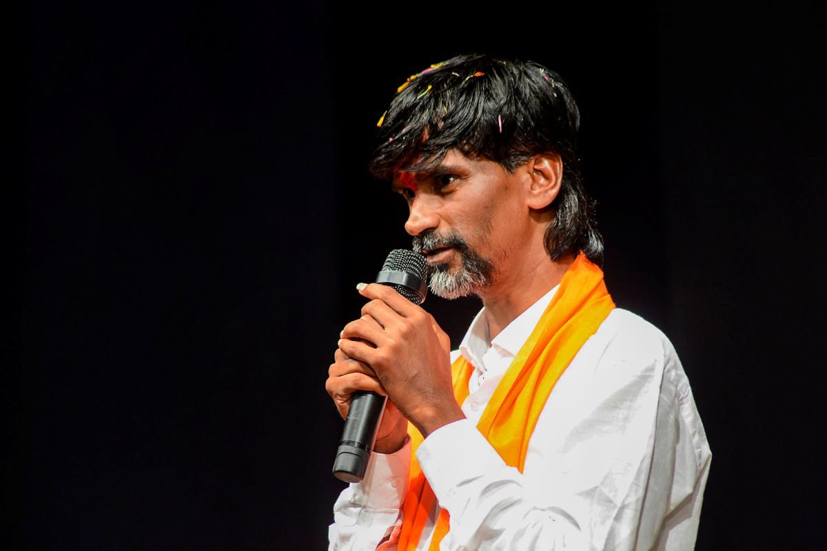 मनोज जरांगे को आजाद मैदान में मराठा आंदोलन की इजाजत, पुलिस ने लगाई सख्त शर्तें