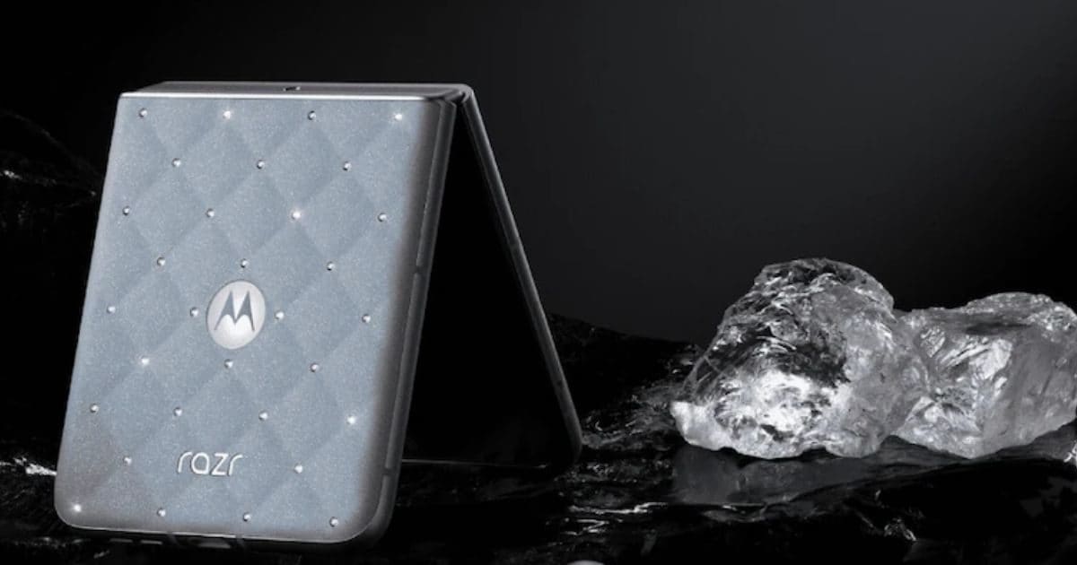 Tach – motorola razr 60 swarovski brilliant collection launching in india today moto buds loop expected price-मोटोरोला के अनोखे फोन और ईयरबड्स की आज होगी भारत में एंट्री, जड़े होंगे हीरे, इतनी हो सकती है कीमत