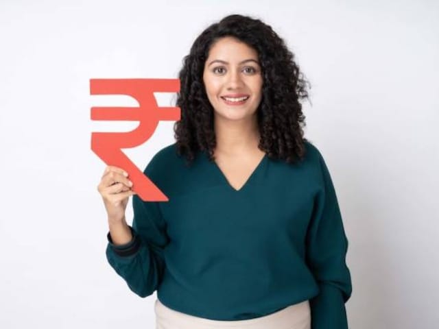 248 पद, 1.40 लाख तक सैलरी, किसे और कैसे मिलेगी सरकारी नौकरी? 248 पद, 1.40 लाख तक सैलरी, किसे और कैसे मिलेगी सरकारी नौकरी?