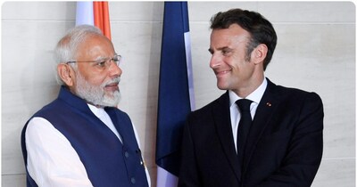 फ्रांस के राष्ट्रपति इमैनुएल मैक्रों सोमवार को मुंबई पहुंच रहे हैं. (रॉयटर्स)