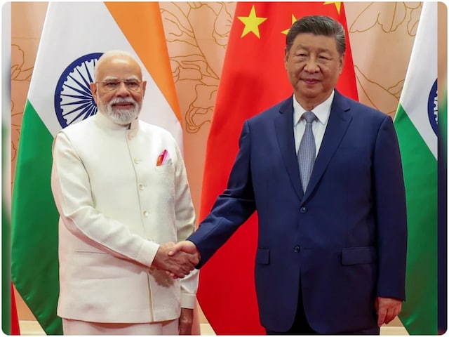 फोटो खिंचवाना, जैकेट का रंग या.. PM मोदी-जिनपिंग की मीटिंग पर क्या बोले ओवैसी? फोटो खिंचवाना, जैकेट का रंग या.. PM मोदी-जिनपिंग की मीटिंग पर क्या बोले ओवैसी?