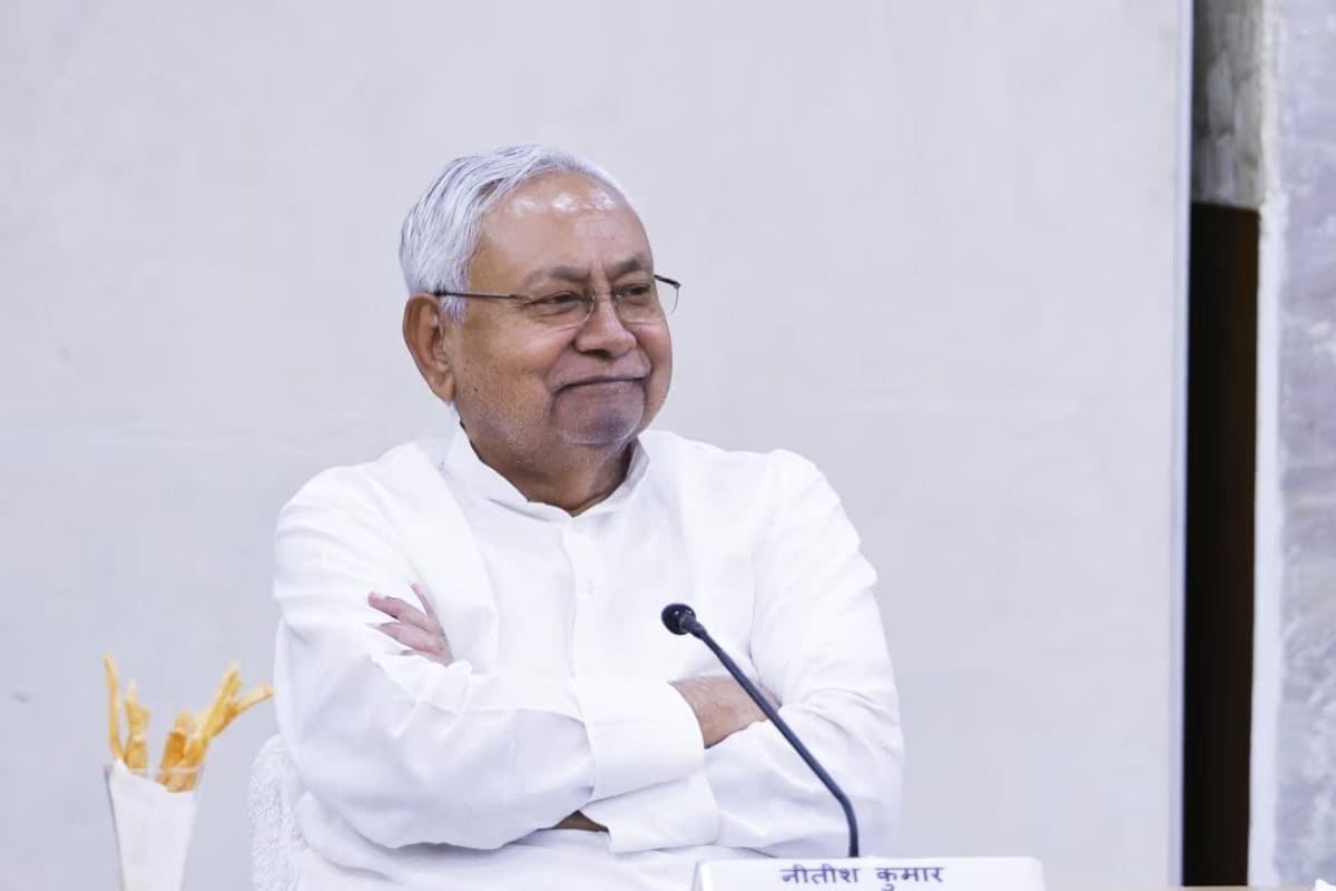 नीतीश बाबू अइतन त... बिहार में महिलाओं ने सीएम के लिए गाया खास गाना, क्या आपने देखा है ये VIDEO?