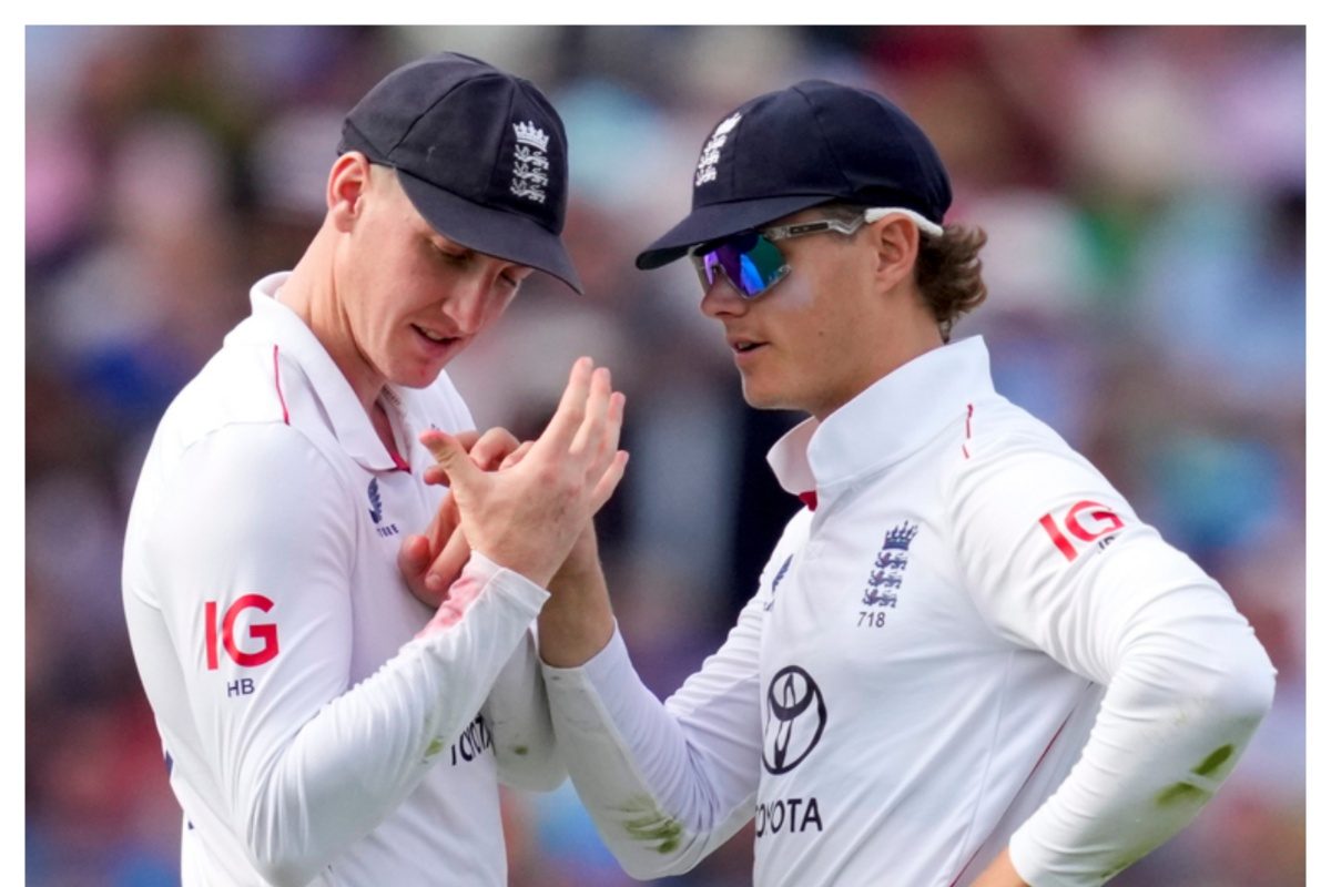 IND vs ENG: बीच सीरीज में बवाल, इंग्लैंड के दिग्गज ने की कप्तान बदलने की मांग