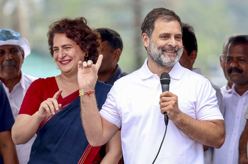 Rahul Gandhi, राहुल गांधी, Priyanka Gandhi, प्रियंका गांधी, Rahul Priyanka Bond, Rahul Priyanka Gandhi News, Parliament Protest, संसद विरोध, Election Commission, चुनाव आयोग, INDIA vs ECI, India Alliance Protest , ECI vs India Alliance Rahul Gandhi, राहुल गांधी, Priyanka Gandhi, प्रियंका गांधी, Rahul Priyanka Bond, Rahul Priyanka Gandhi News, Parliament Protest, संसद विरोध, Election Commission, चुनाव आयोग, INDIA vs ECI, India Alliance Protest , ECI vs India Alliance