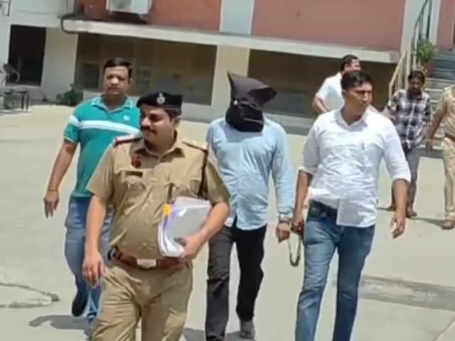 पाकिस्तानी जासूस नोमान इलाही के खिलाफ की चार्जशीट में क्या लिखा है? पाकिस्तानी जासूस नोमान इलाही के खिलाफ की चार्जशीट में क्या लिखा है?