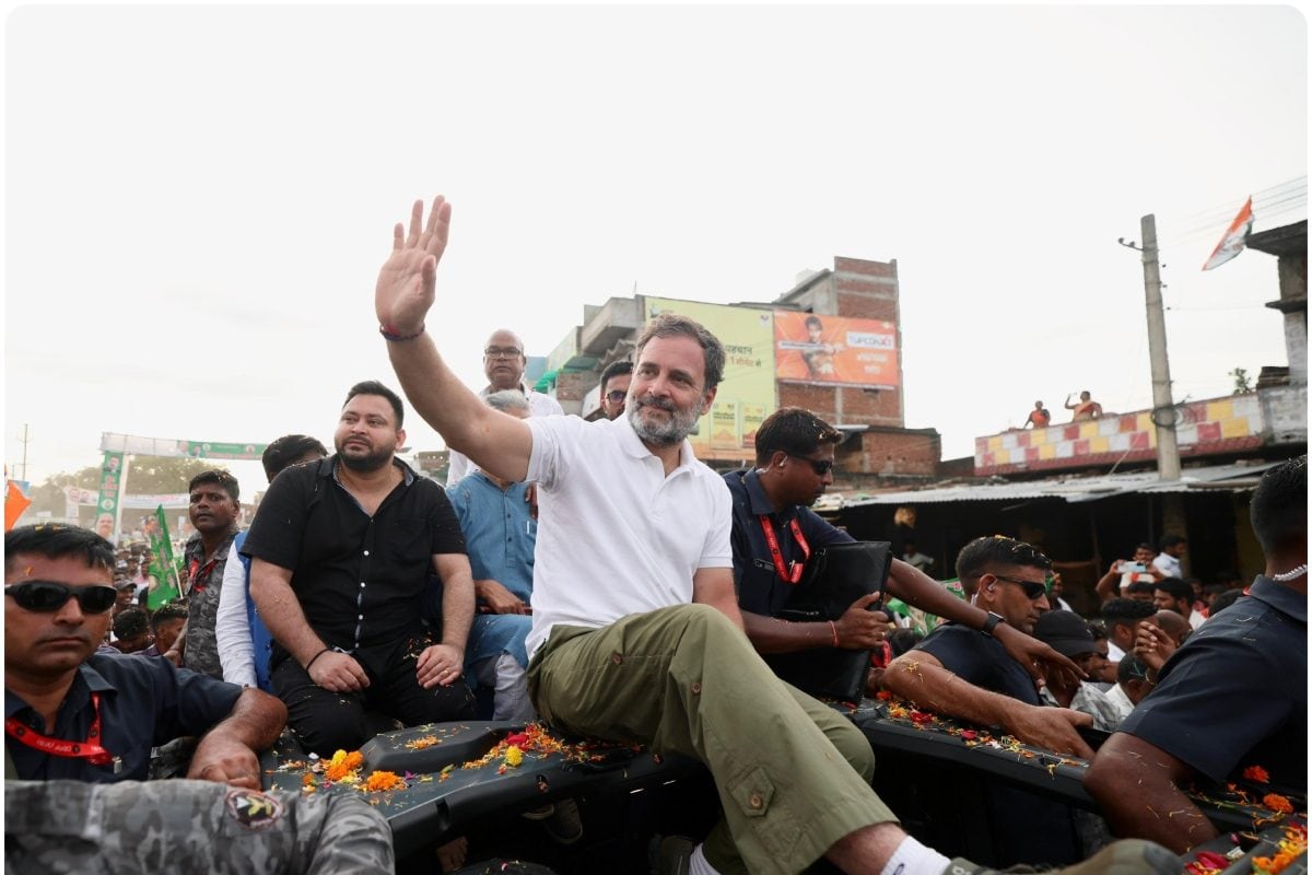 वोटर अधिकार यात्रा में EC से बोले राहुल गांधी, पूरा देश आपसे हलफनामा मांगेगा