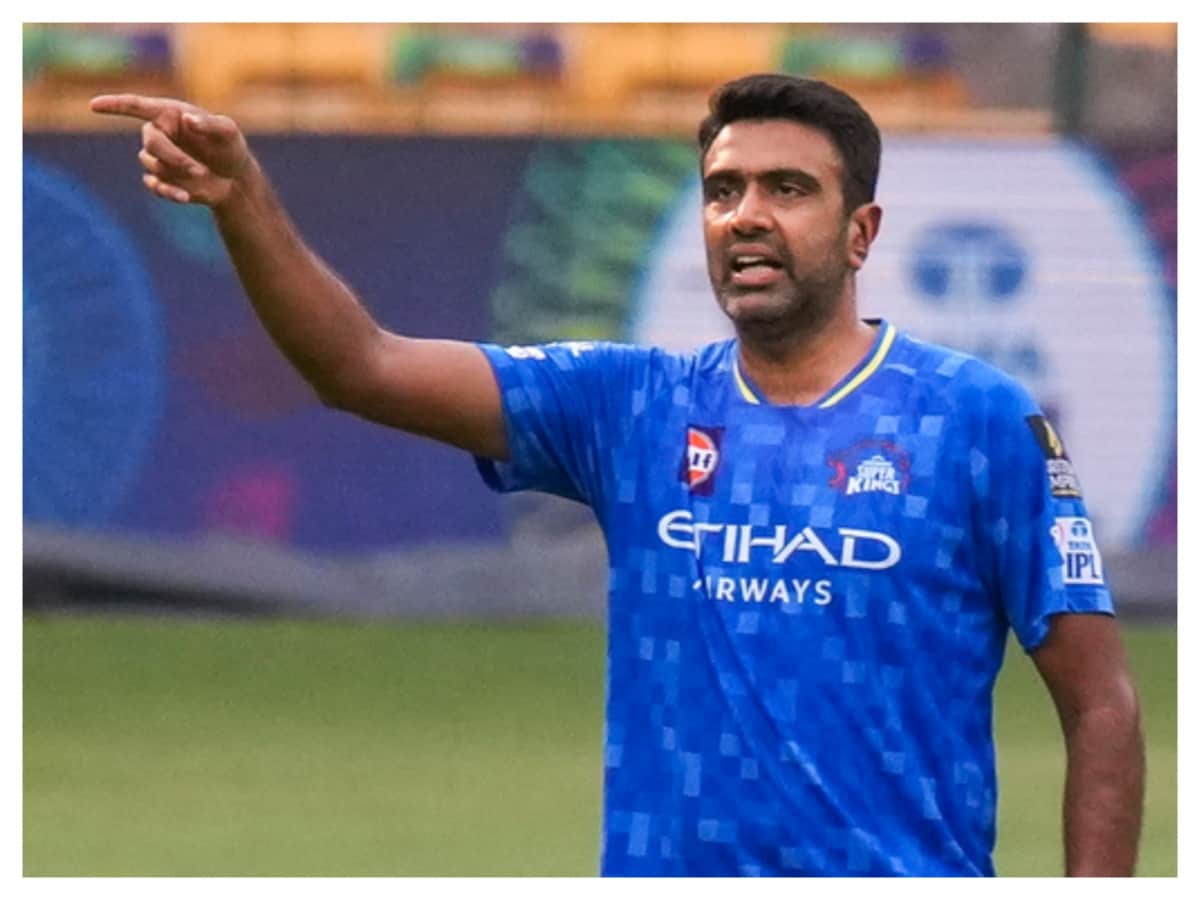 আইপিএল থেকে অবসর নিয়েছেন রবিচন্দ্রন অশ্বিন।